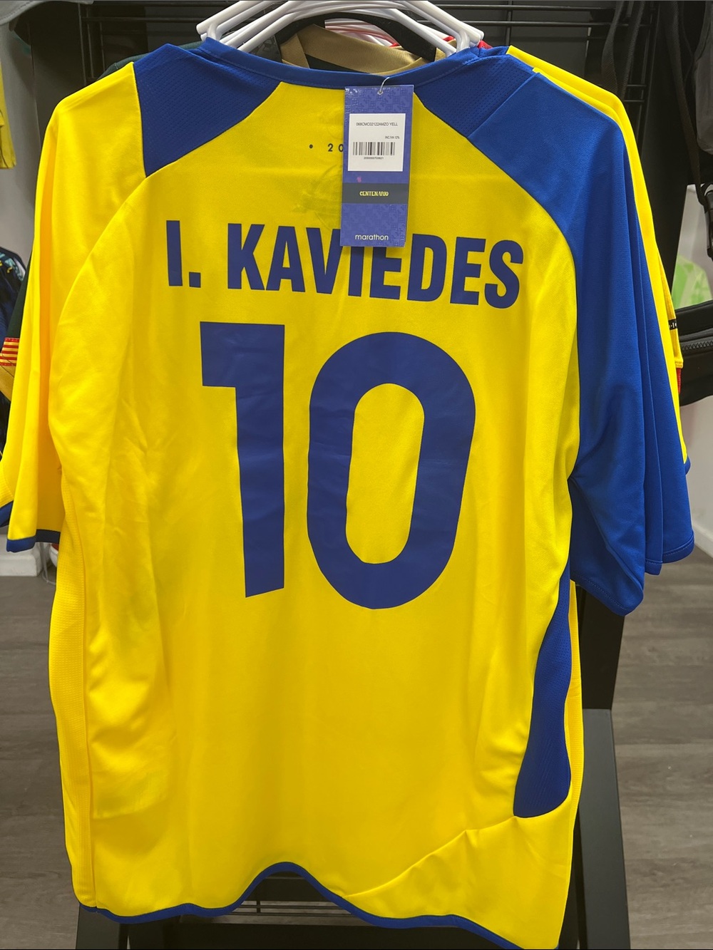 Ecuador retro  Jersey - I. Kaviedes #10